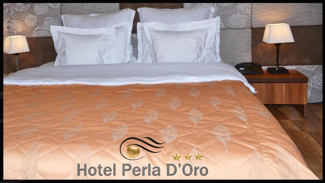 Hotel Perla D'Oro Timisoara Ngoại thất bức ảnh